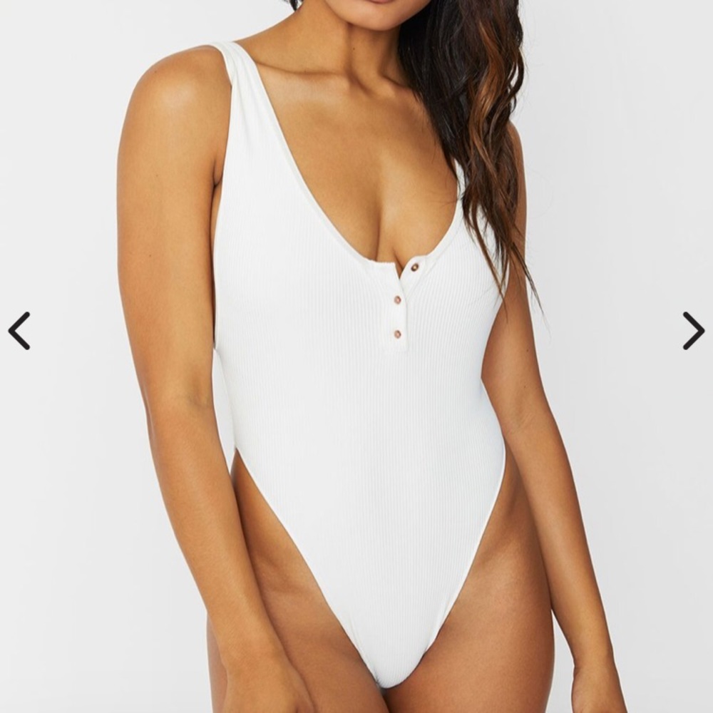 Frankie’s Binkini- Adele